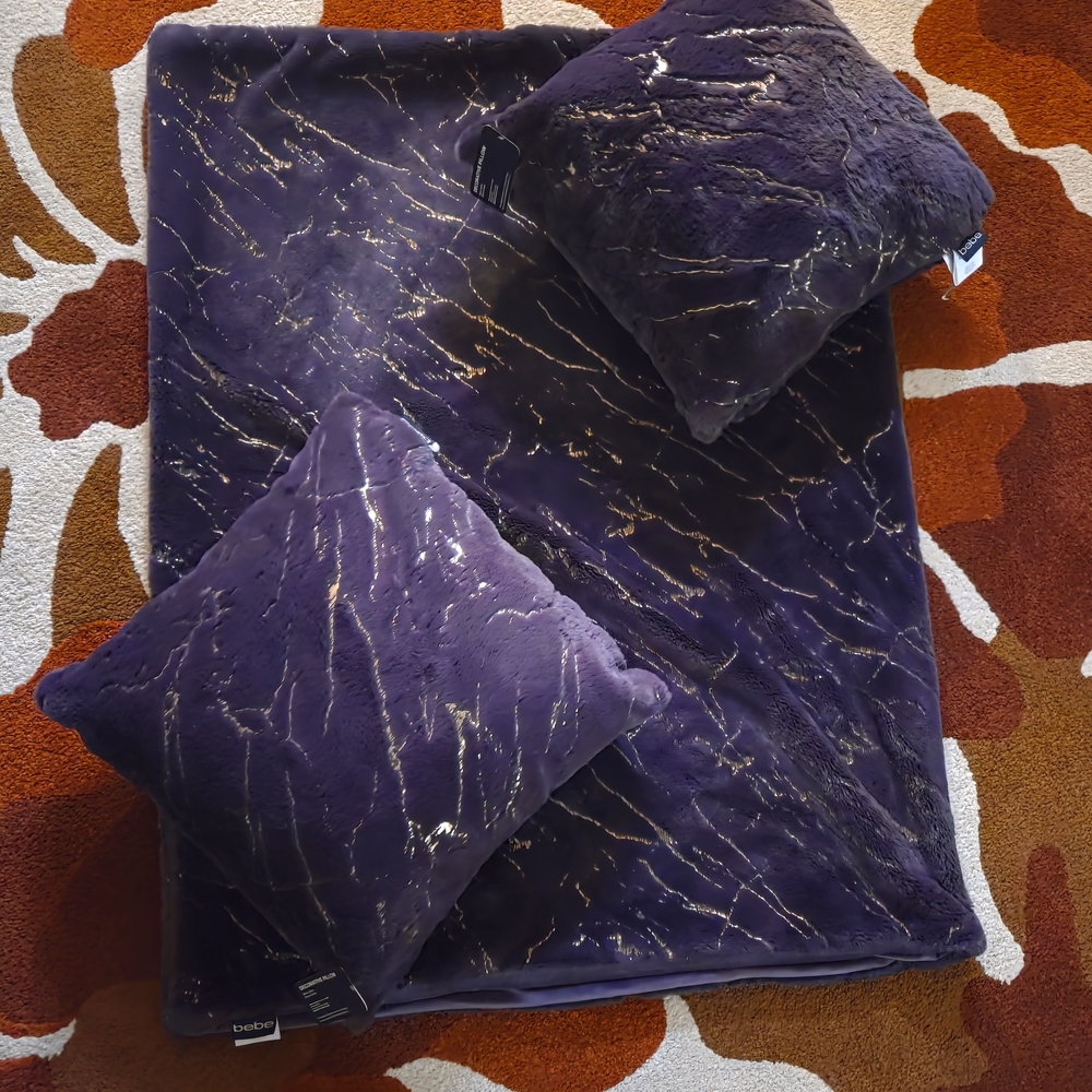 Bebe Purple and Gold Plush Blanket Set